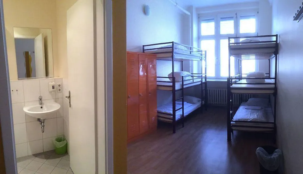All In Hostel Berlin