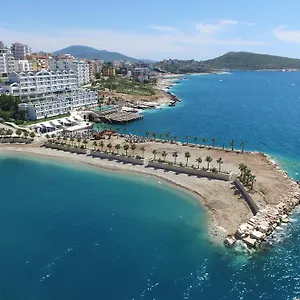 Santa Quaranta Premium Feriested Sarandë